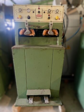 MAQ.CONFORMAR HUECOS VIFAMA V82 2P CALOR
