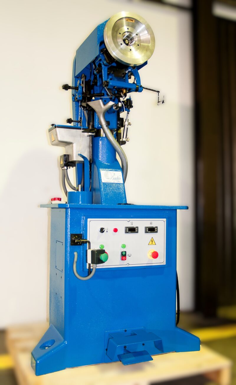 INVERTED NORWEGIAN WELT INSEAM SEWING MACHINES
