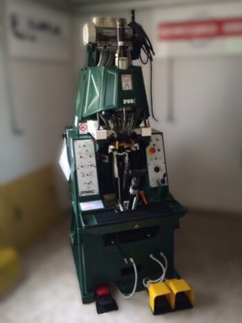 MAQ.MONTAR TRASERAS CON CLAVOS ORMAC 750